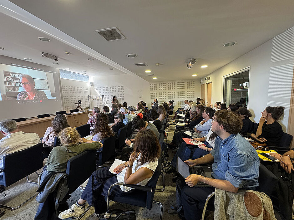 Intervention de Lucie Marinier, professeure au CNAM à l'auditorium des Archives départementales du Gers - Agrandir l'image (fenêtre modale)